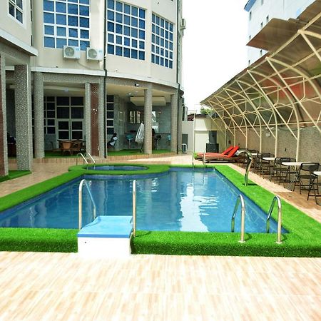 Vacation Villa Hotels And Suites Asaba Exterior photo